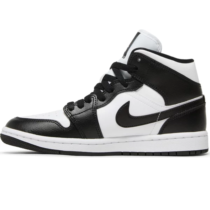 nike air jordan mid panda