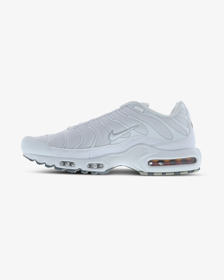 nike air max plus tn triple white