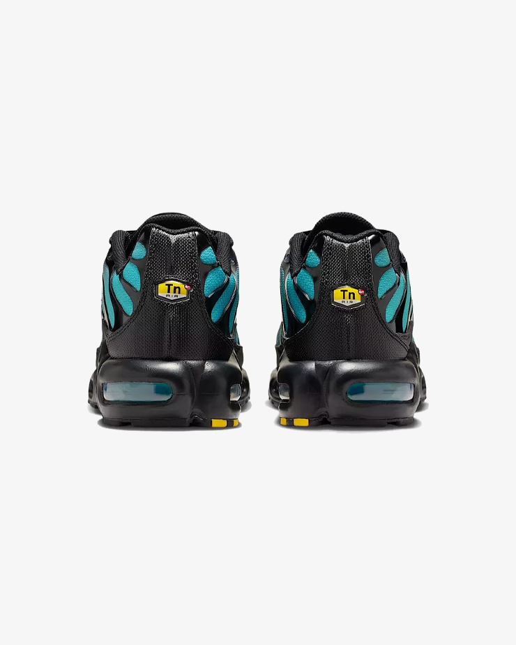 nike black and teal shoes