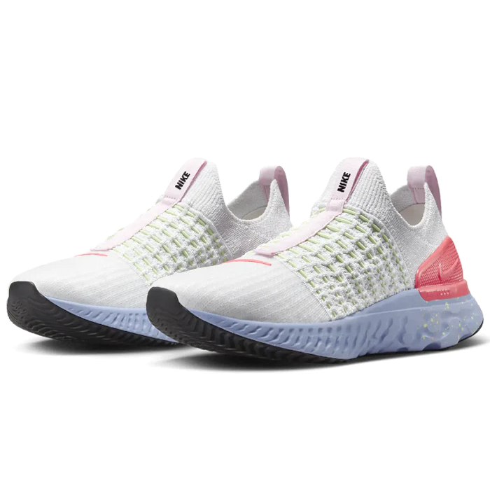 nike women's phantom run flyknit 2