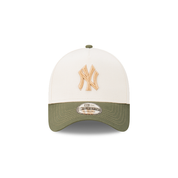 New Era New York Yankees 9Forty A-Frame Snapback 'Winecork Olive'