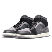 Nike Air Jordan 1 Mid 'Inside Out Black'